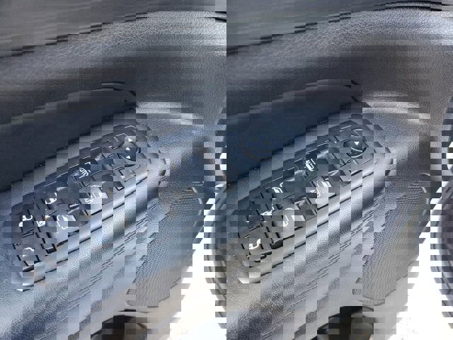 Used 2019 Jeep Grand Cherokee Altitude image 22