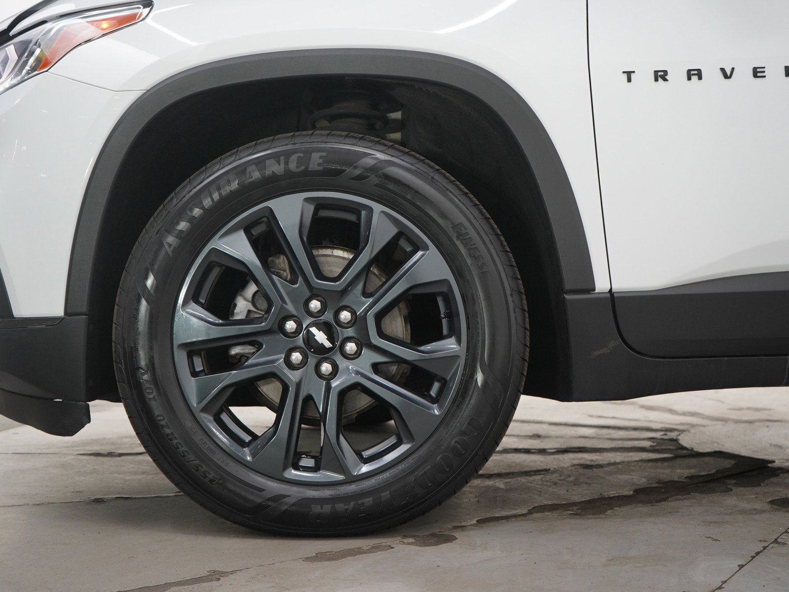 Used 2021 Chevrolet Traverse RS image 31