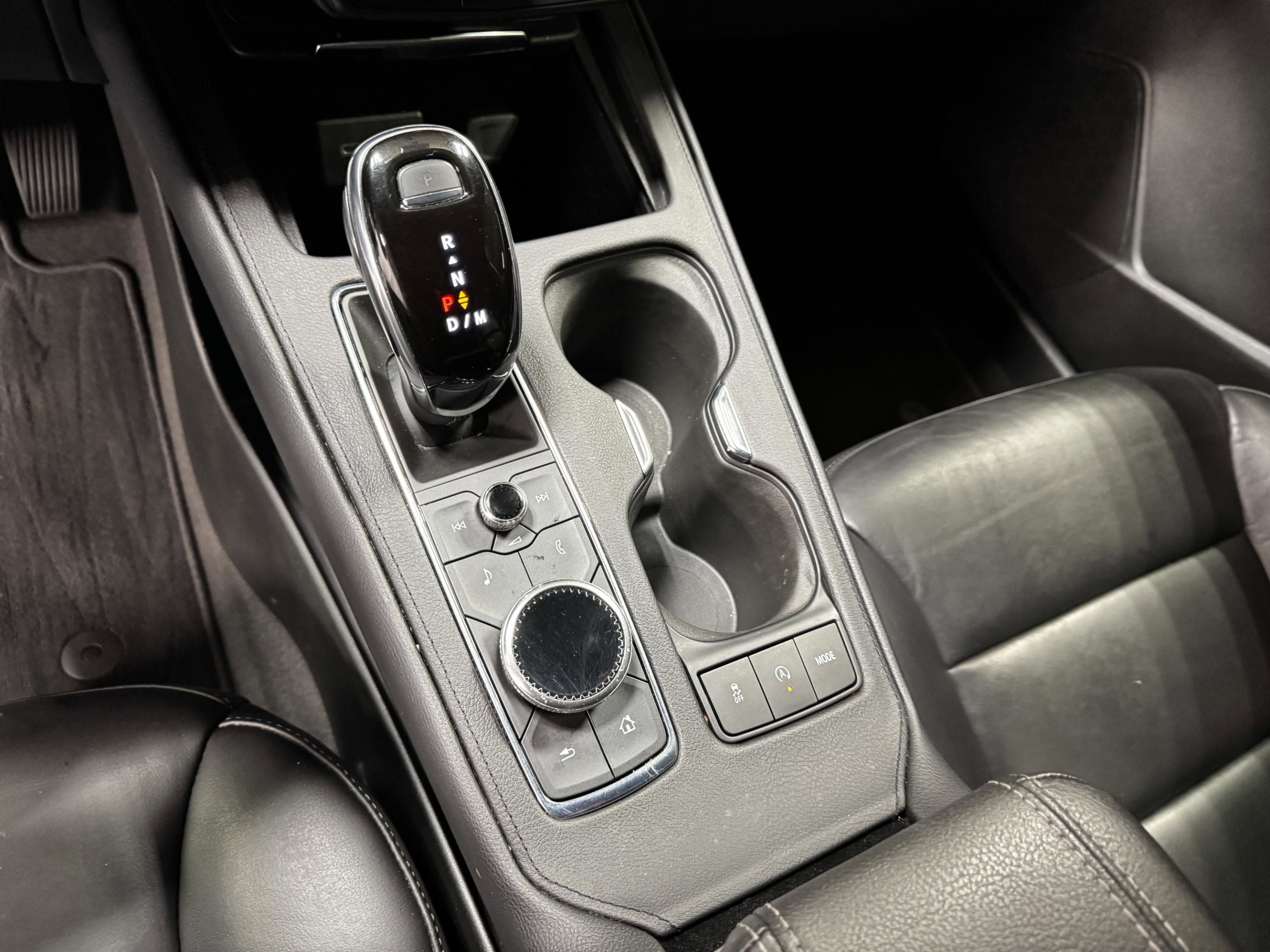 Used 2020 Cadillac XT4 Premium Luxury w/ Driver Awareness Package image 31