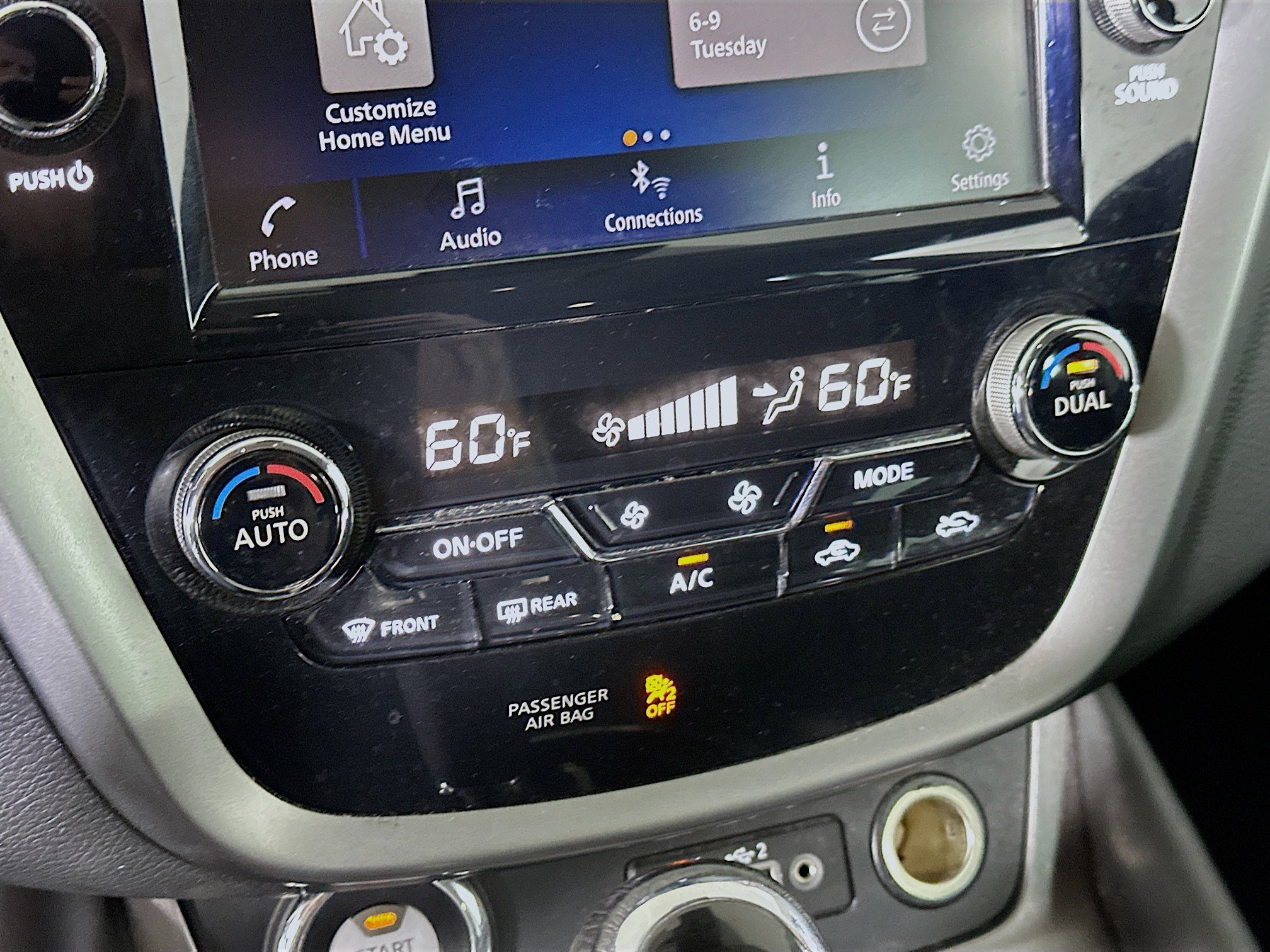 Used 2024 Nissan Murano SV w/ SV Midnight Edition Package FWD image 23