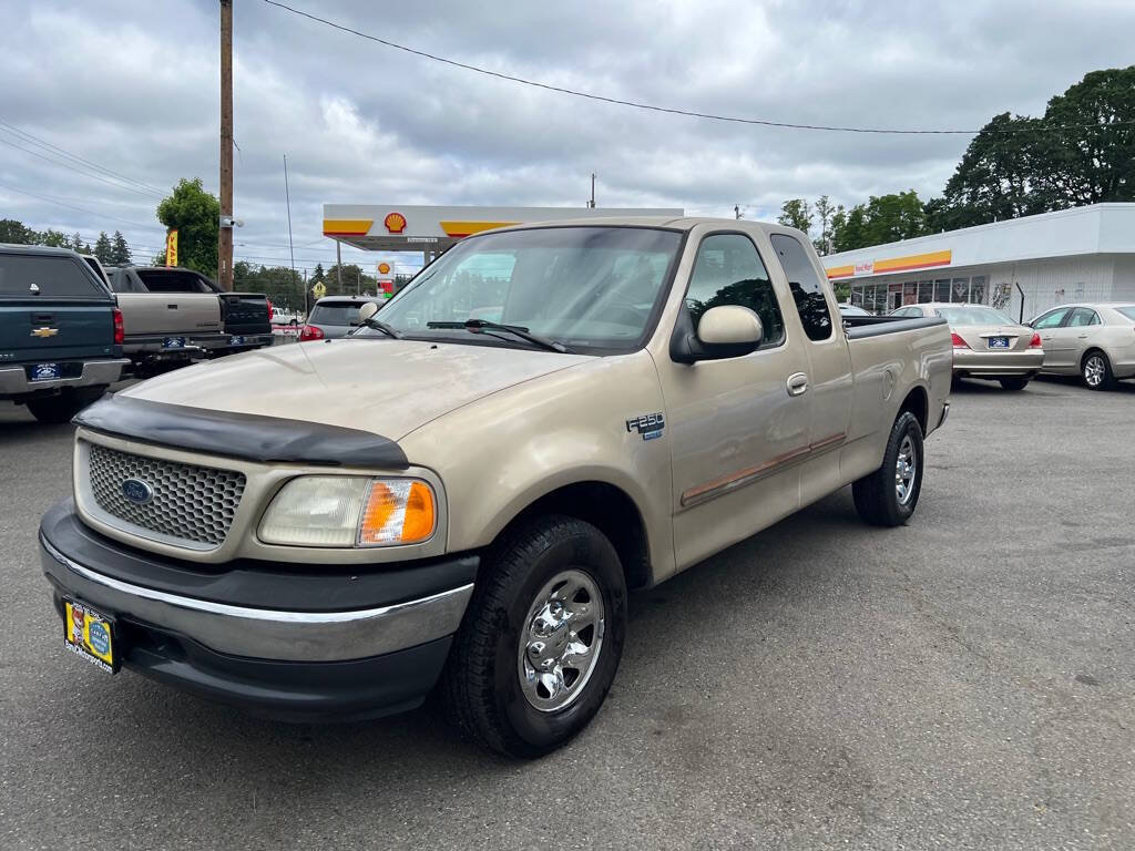 Used 1999 Ford F250 2WD SuperCab image 2