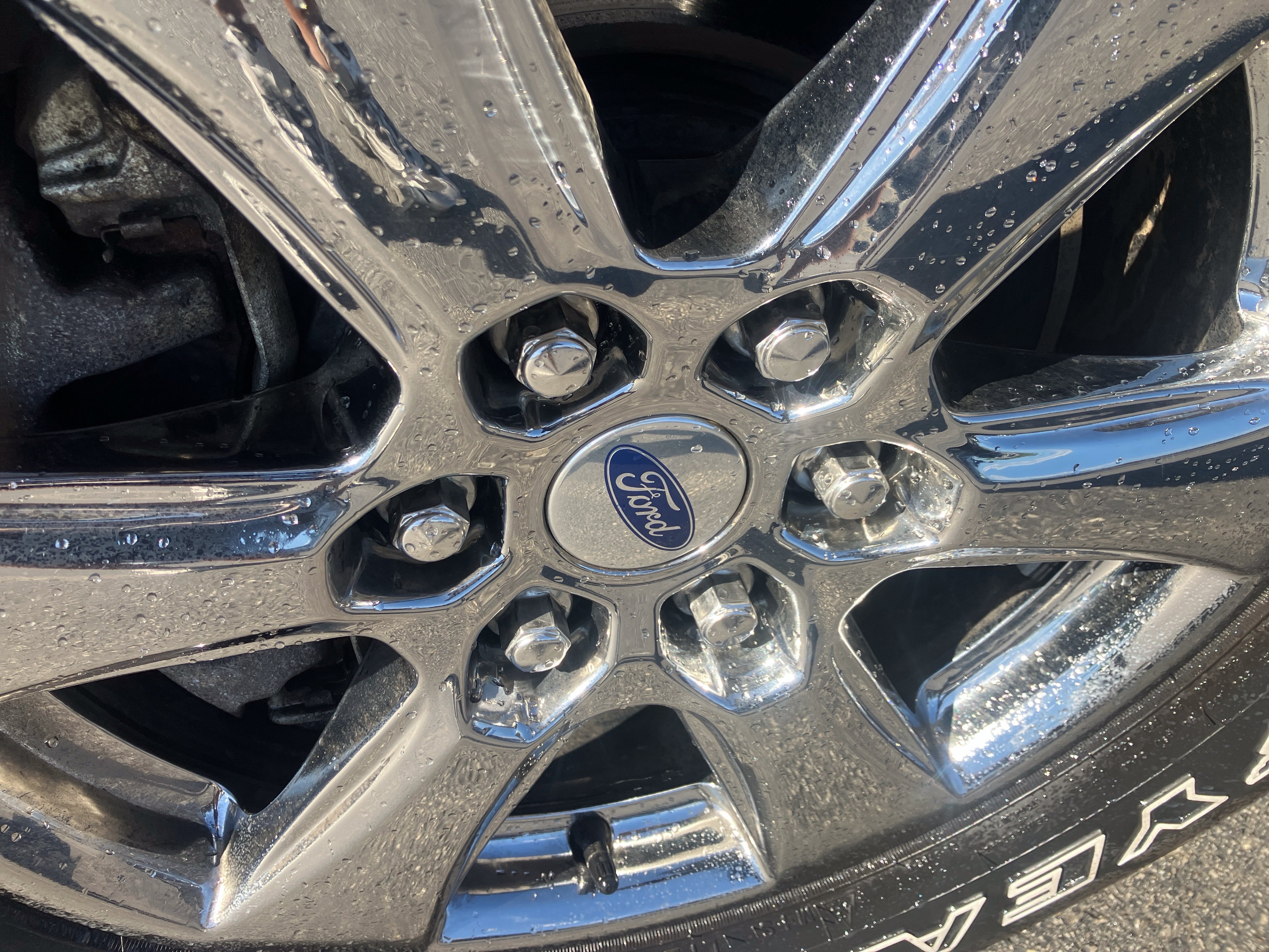 Used 2020 Ford F150 XLT w/ Equipment Group 302A Luxury AWD/4WD image 9