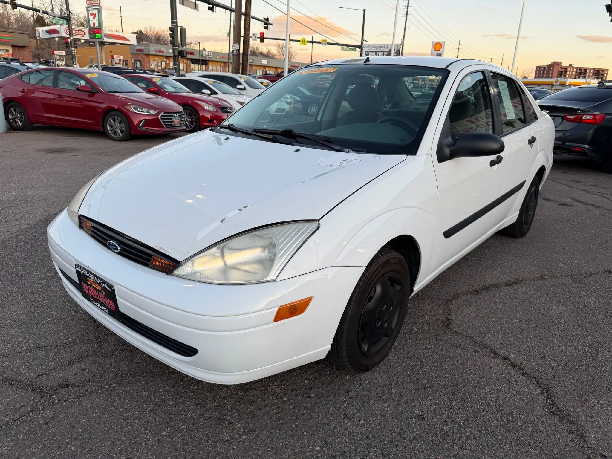 Used 2004 Ford Focus LX image 4