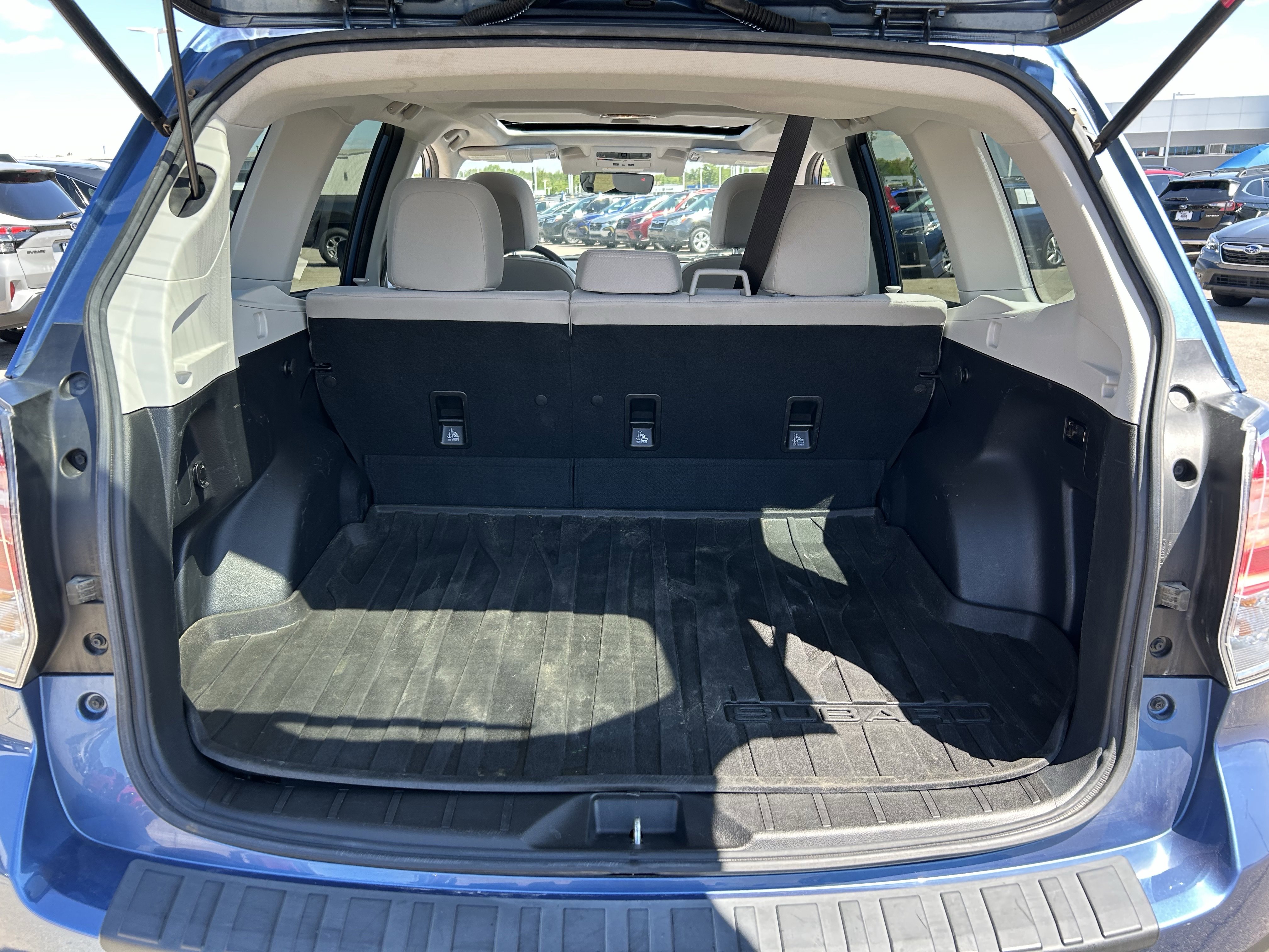 Used 2017 Subaru Forester 2.5i Premium AWD/4WD image 26