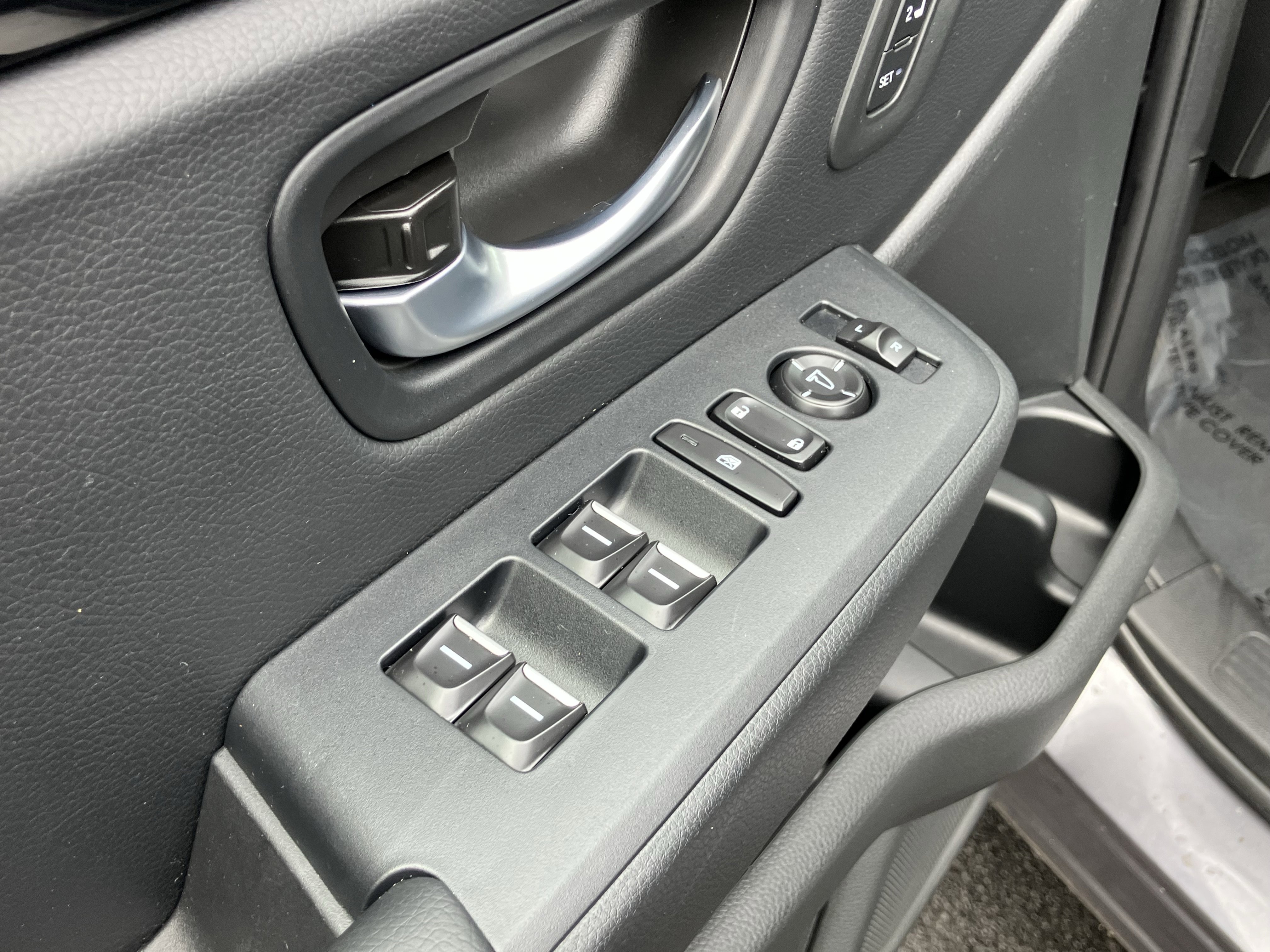 Used 2025 Honda Pilot Touring image 15