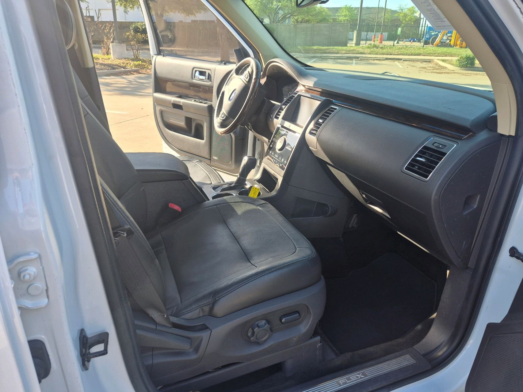 Used 2015 Ford Flex Limited image 18