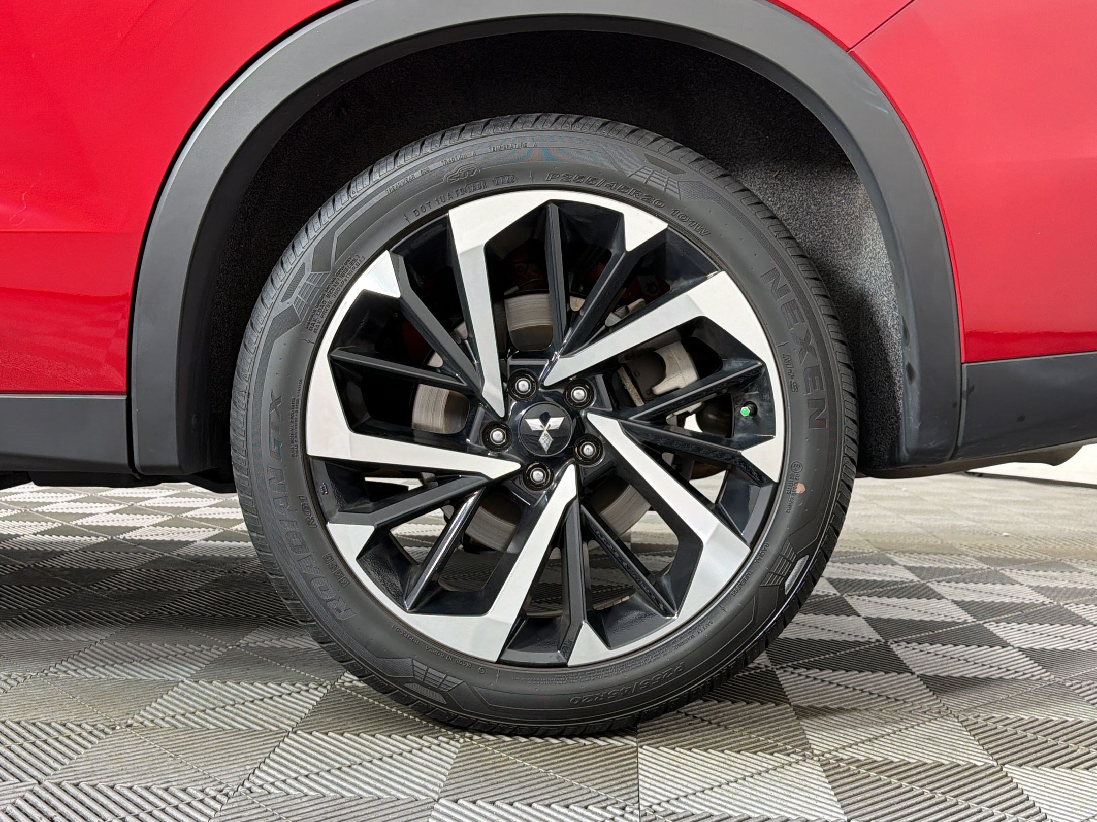 Used 2024 Mitsubishi Outlander SE FWD image 11