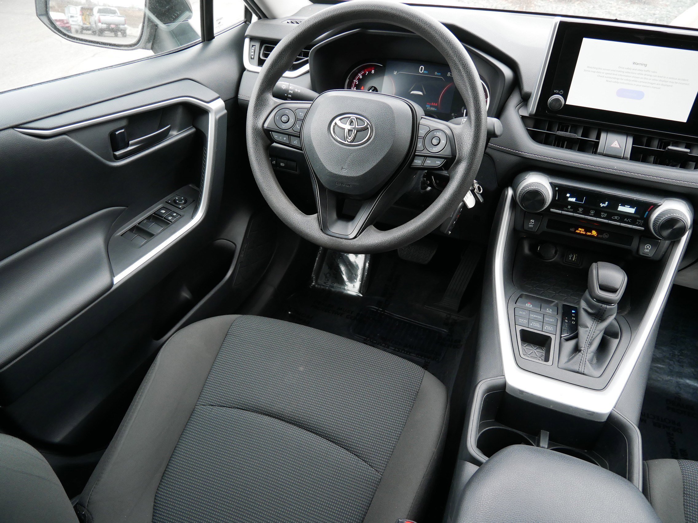 Certified 2023 Toyota RAV4 LE image 9
