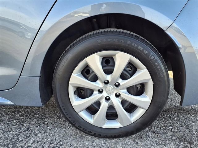 Used 2025 Toyota Corolla LE image 43