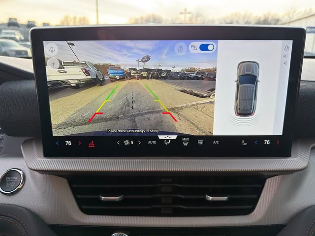 Used 2025 Ford Explorer Active image 27