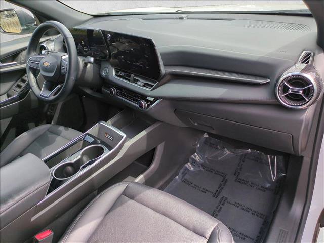 Used 2025 Chevrolet Equinox LT w/ Convenience Package II FWD image 21