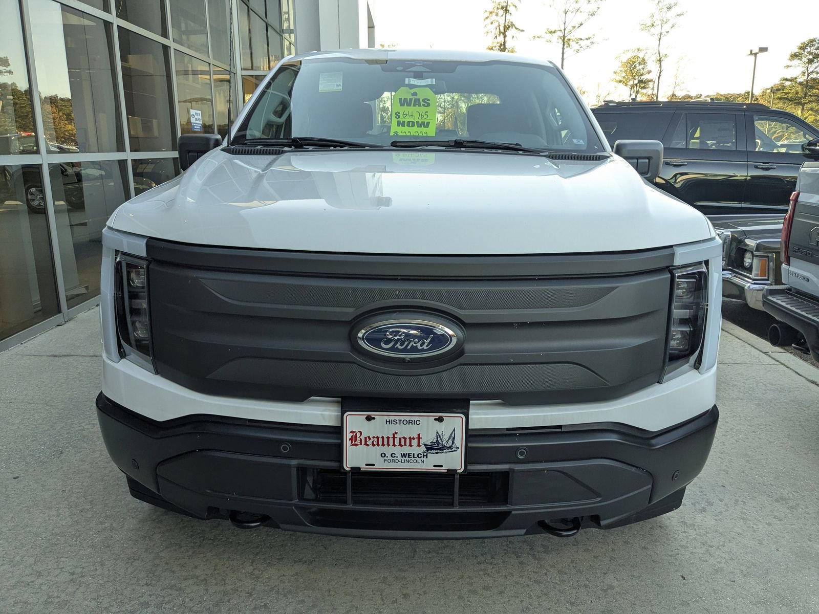 New 2023 Ford F150 Lightning Pro w/ Tow Technology Package image 8