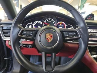 Used 2023 Porsche Panamera 4 Platinum Edition AWD/4WD image 5