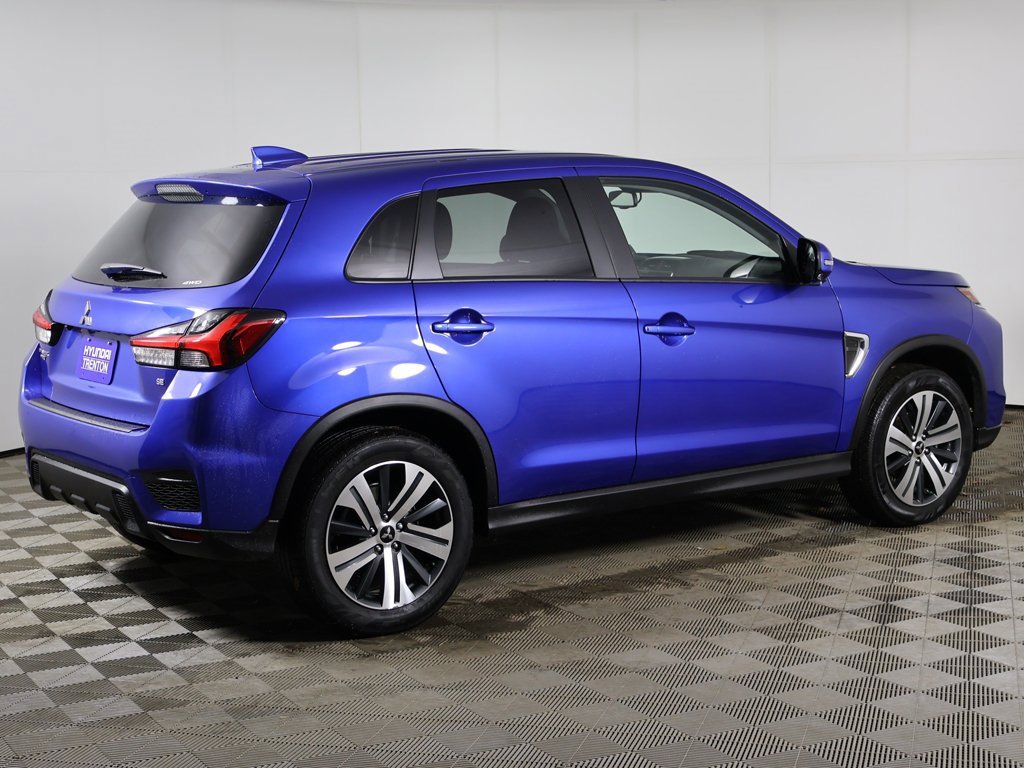 Used 2023 Mitsubishi Outlander Sport SE image 8