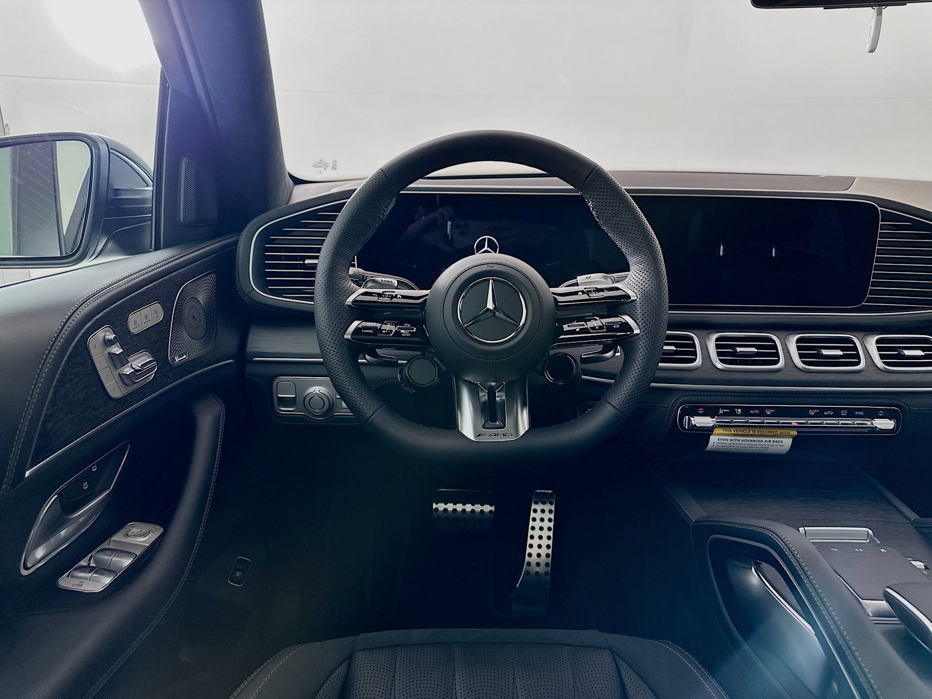 New 2026 Mercedes-Benz GLE 63 AMG S image 25