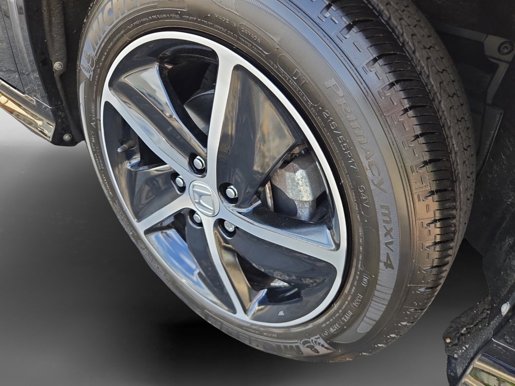 Used 2021 Honda HR-V Touring image 13