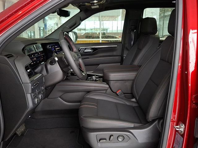 Used 2026 Chevrolet Tahoe RST w/ Advanced Technology Package image 11