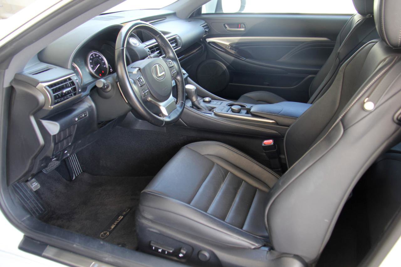 Used 2016 Lexus RC 200t image 19