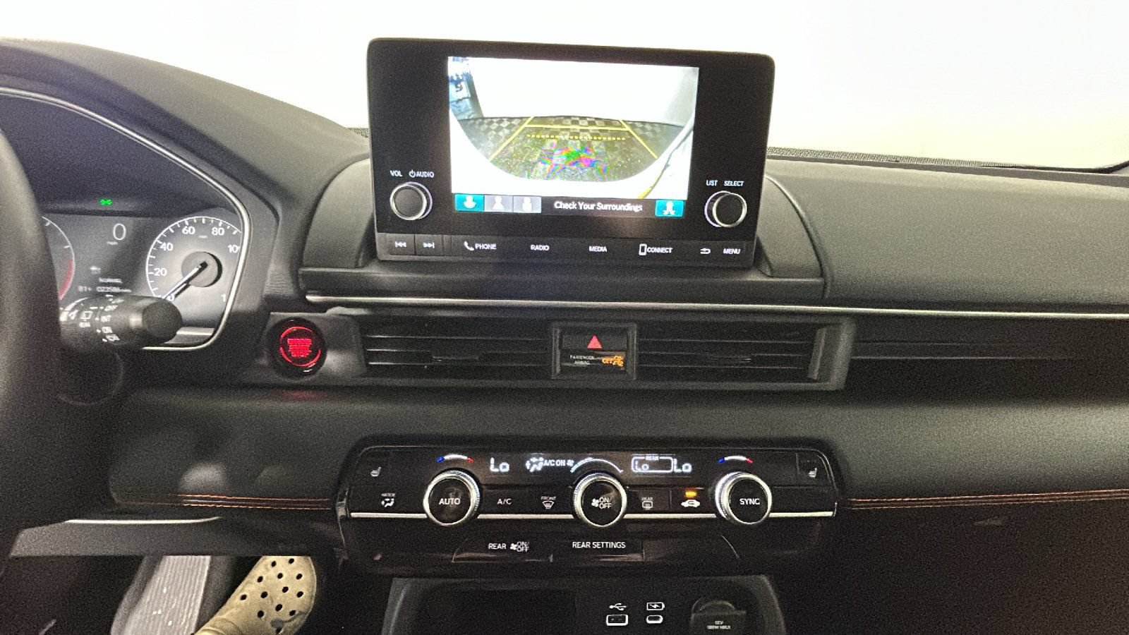 Used 2025 Honda Pilot Sport image 26