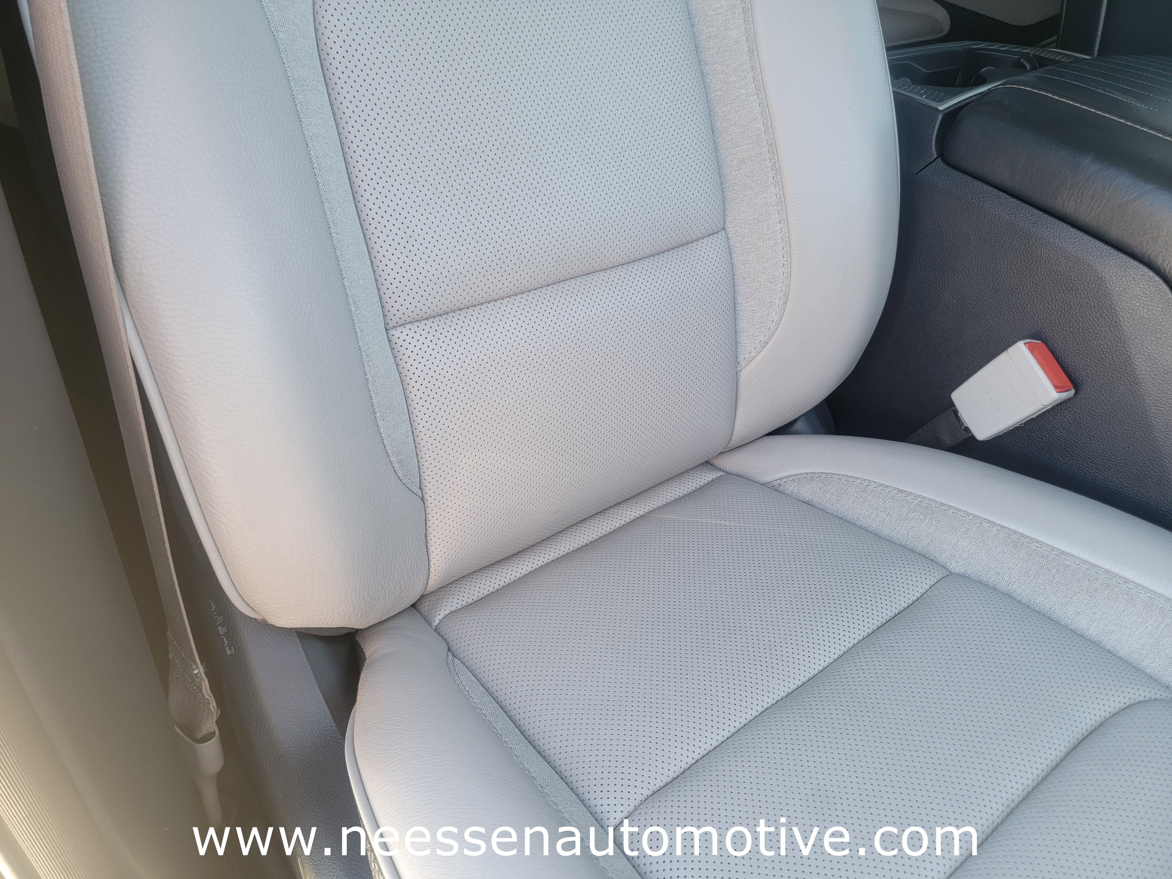 Used 2022 RAM 1500 Limited image 10