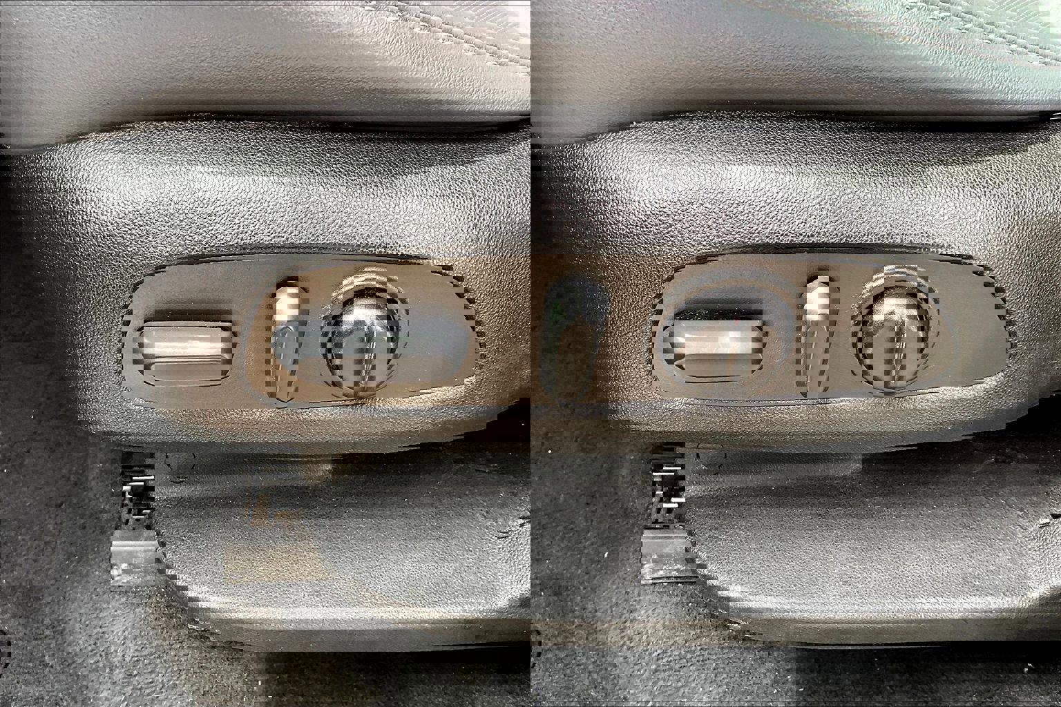 Used 2022 Buick Enclave Essence w/ Trailering Package, 5000 lbs. image 35