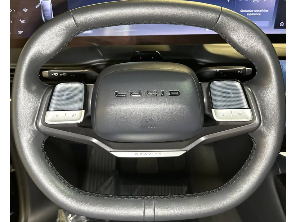 Used 2026 Lucid Gravity Grand Touring AWD/4WD image 24