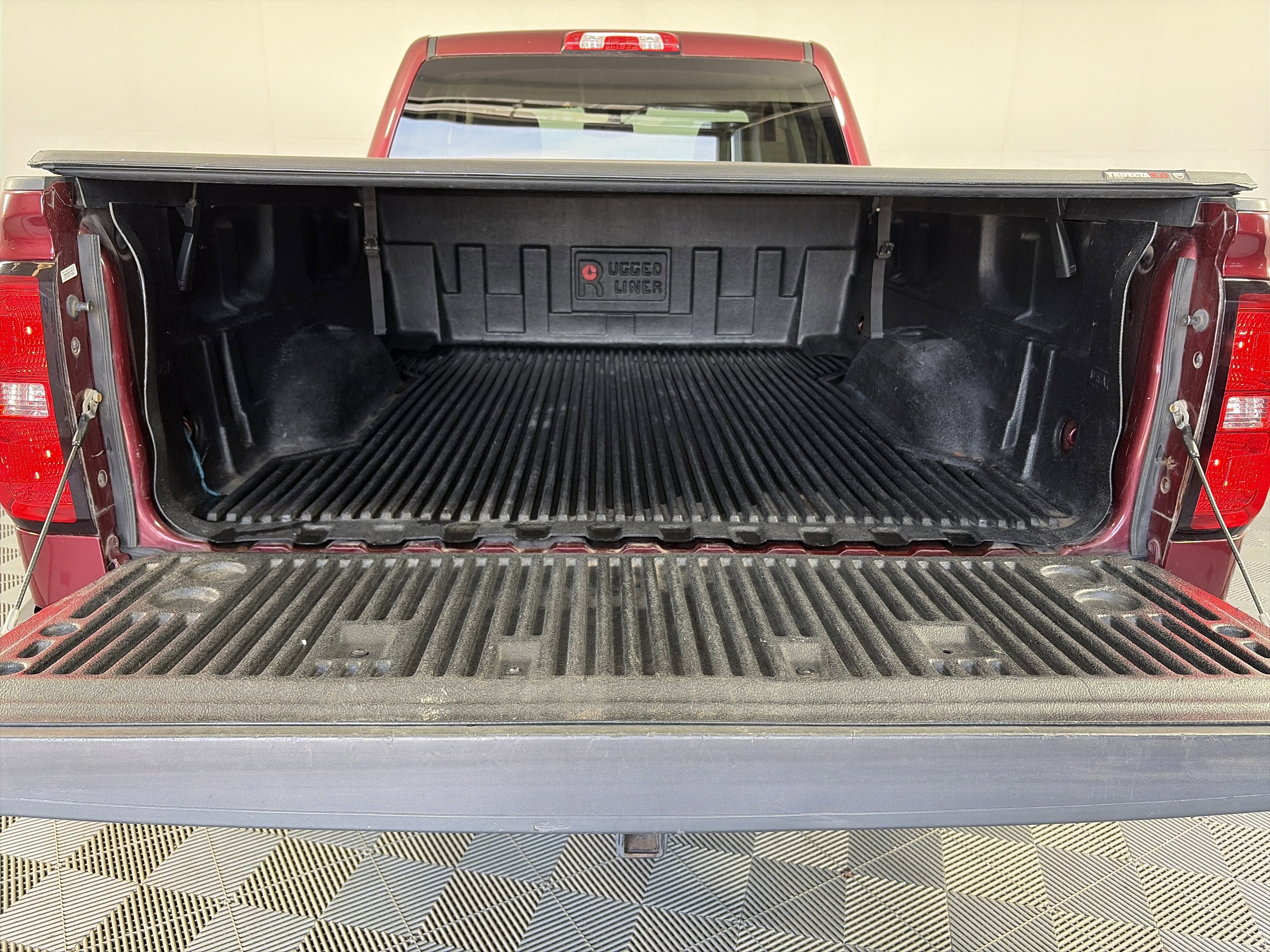 Used 2014 Chevrolet Silverado 1500 LT w/ LT Convenience Package AWD/4WD image 14