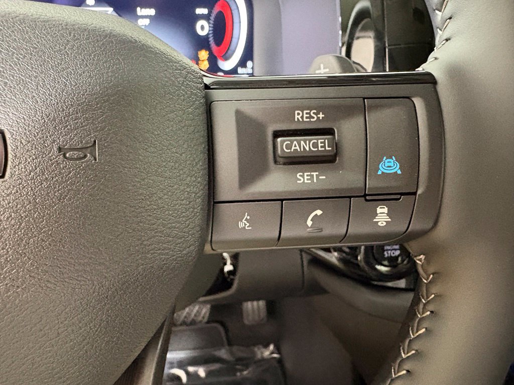New 2026 Nissan Pathfinder SL FWD image 26