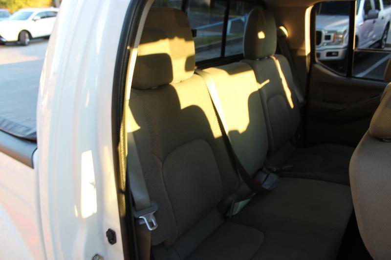 Used 2019 Nissan Frontier SV RWD image 13
