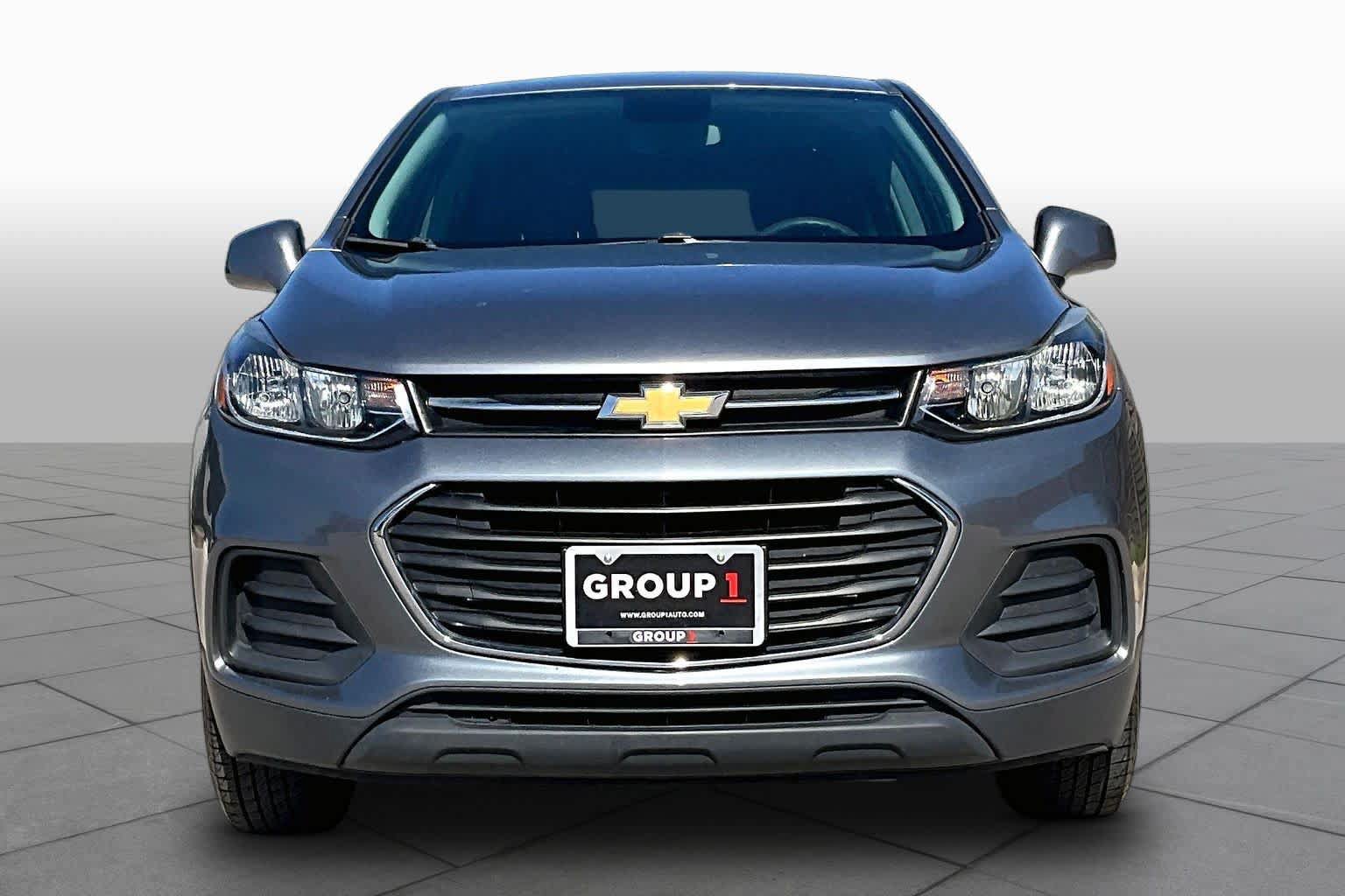 Used 2020 Chevrolet Trax LS w/ Tint and Cruise Package AWD/4WD image 4