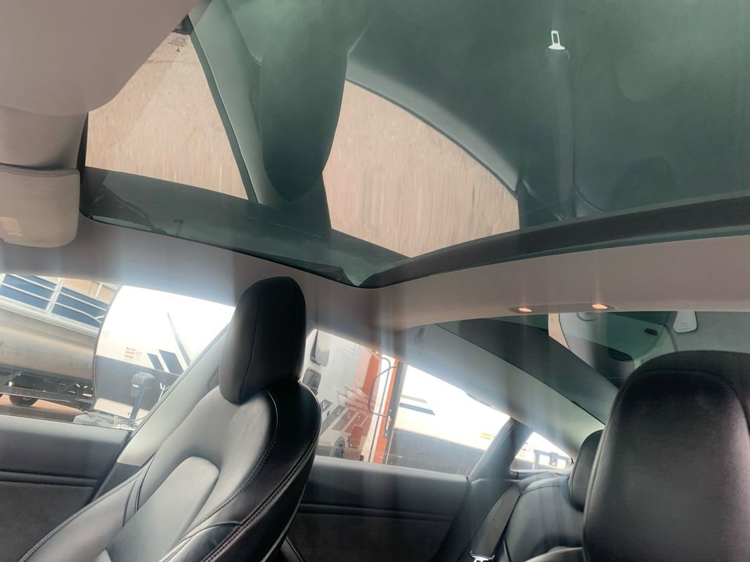 Used 2018 Tesla Model 3 Long Range AWD/4WD image 10