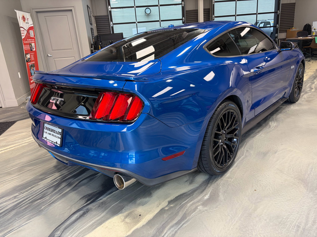 Used 2017 Ford Mustang GT Premium w/ Enhanced Security Package RWD image 30