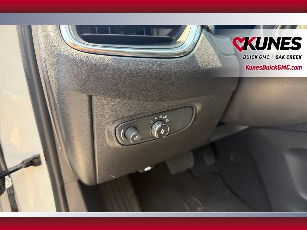 Used 2024 Chevrolet Equinox LT AWD/4WD image 19