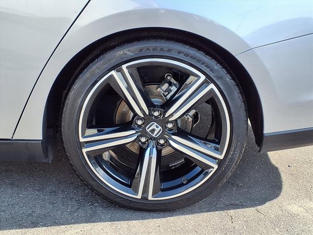 Used 2024 Honda Accord Sport image 7