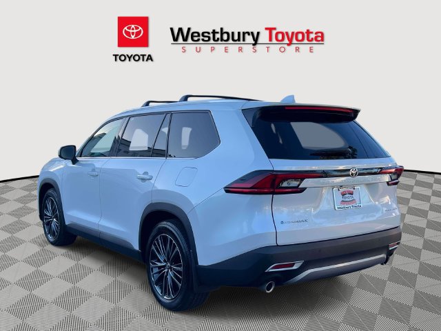 Certified 2026 Toyota Grand Highlander AWD Hybrid image 11