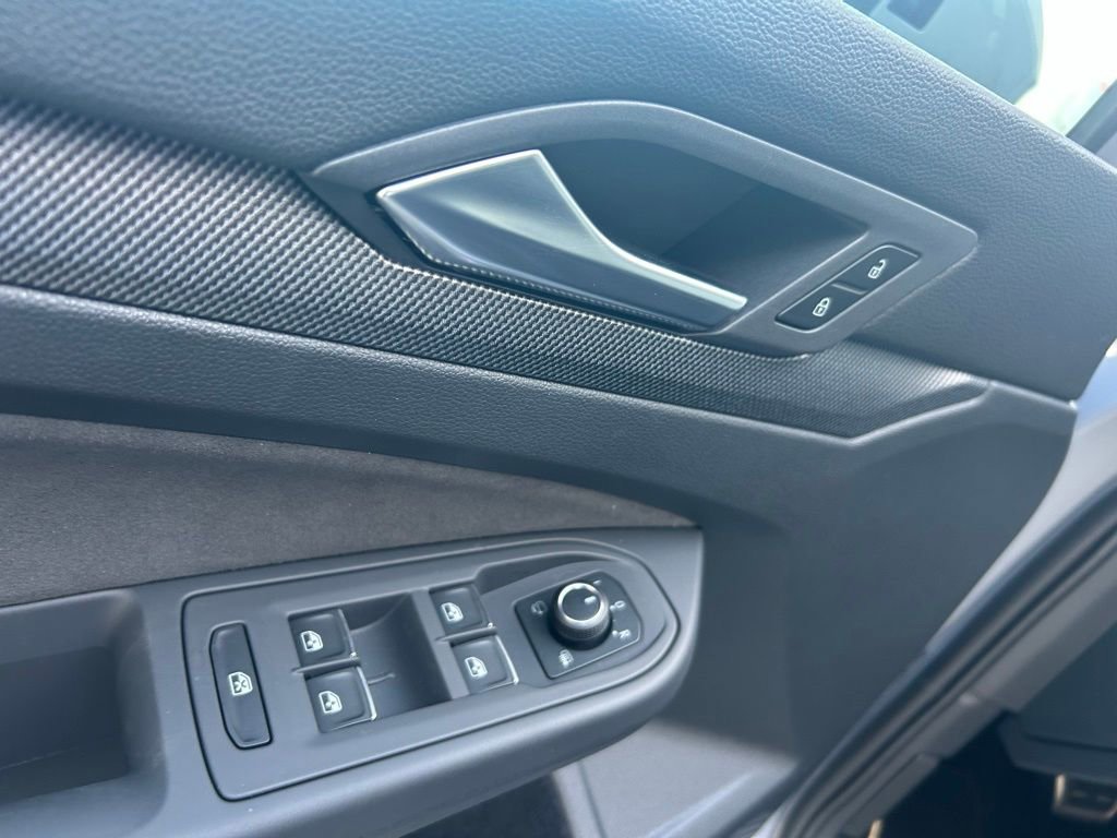 New 2026 Volkswagen GTI SE image 48