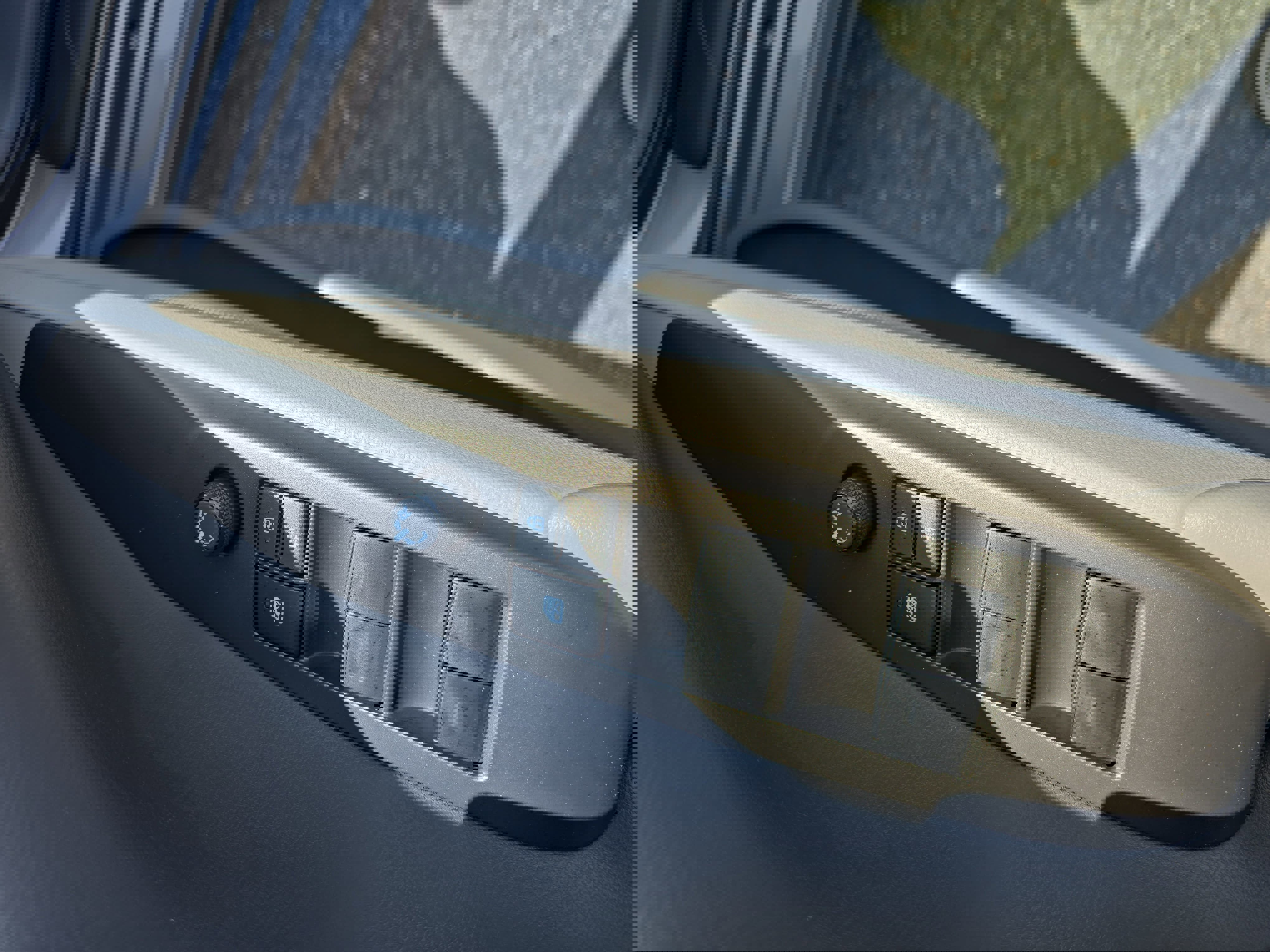 Used 2023 Toyota Camry SE w/ Audio Upgrade Package image 28