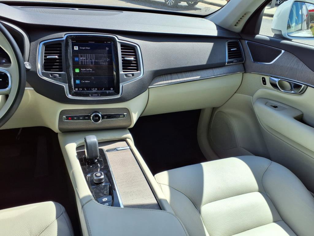 Used 2023 Volvo XC90 B6 Core w/ Protection Package Premier image 14