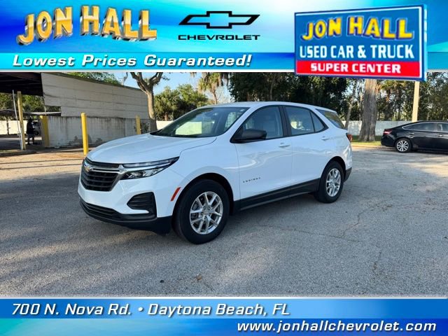 Used 2023 Chevrolet Equinox LS w/ Driver Confidence II Package image 2