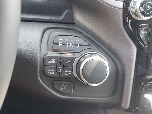 New 2026 RAM 1500 Big Horn AWD/4WD image 24