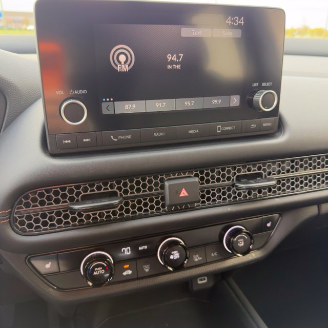 Used 2024 Honda HR-V Sport image 18