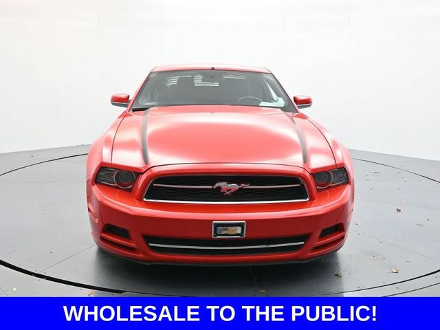 Used 2014 Ford Mustang V6 image 2