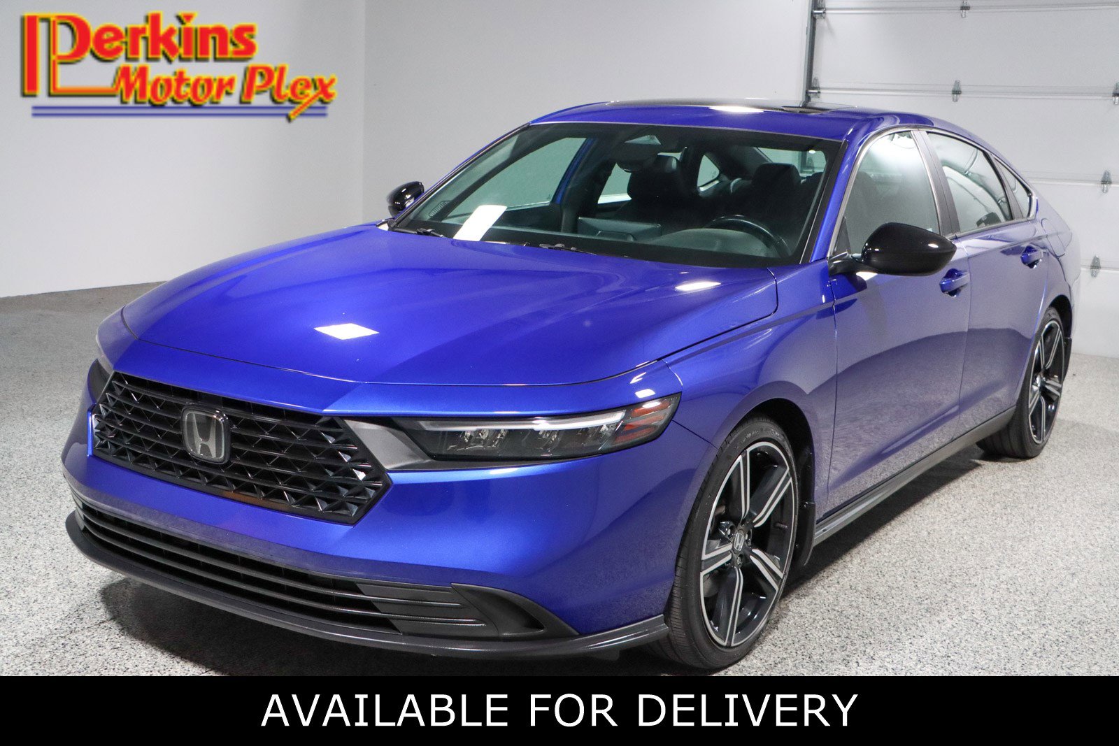 Used 2024 Honda Accord Sport image 1