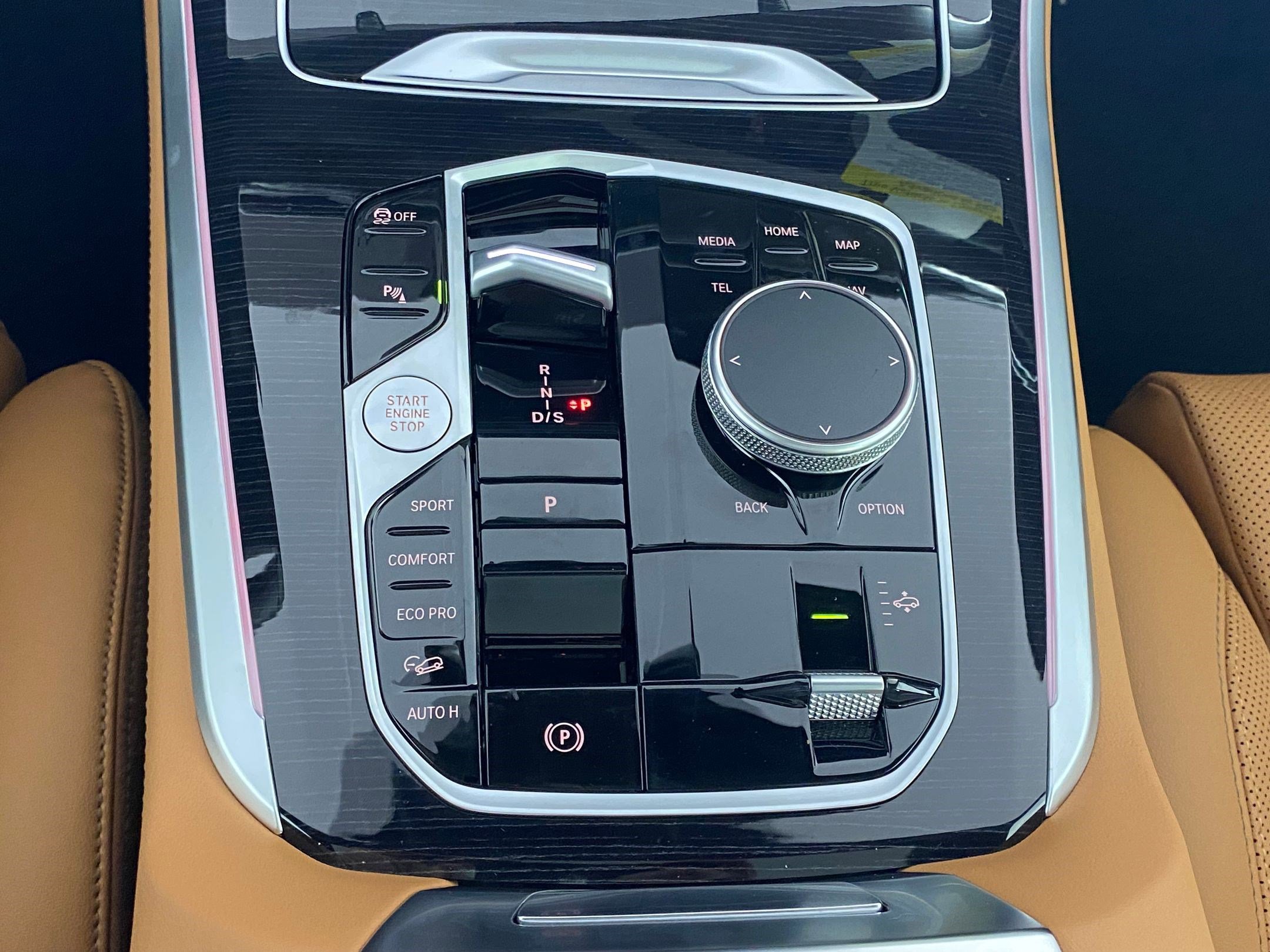 New 2026 BMW X5 xDrive40i w/ M Sport Package image 17