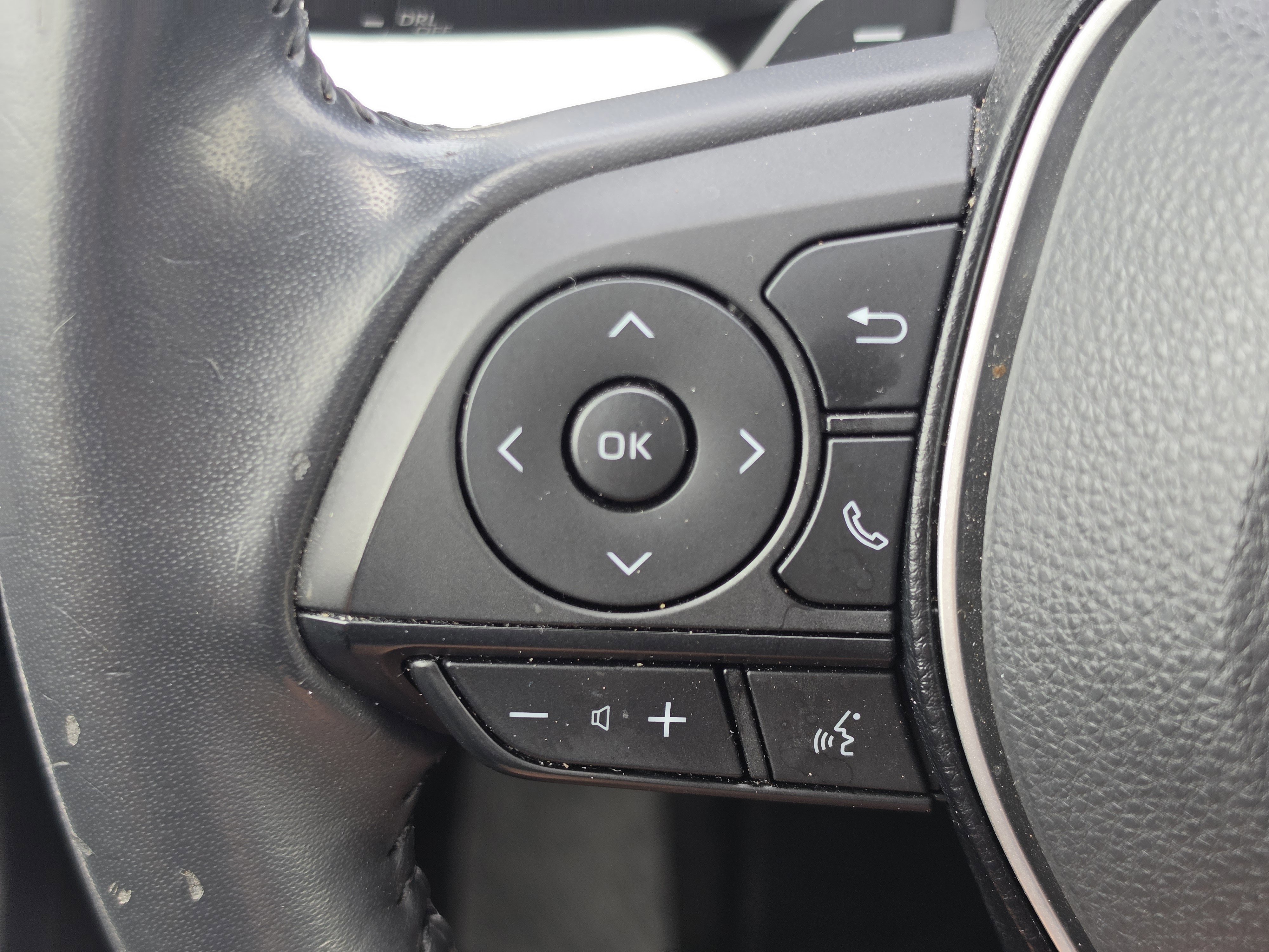 Certified 2020 Toyota Corolla SE FWD image 16