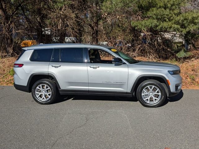 Used 2022 Jeep Grand Cherokee L Limited image 8