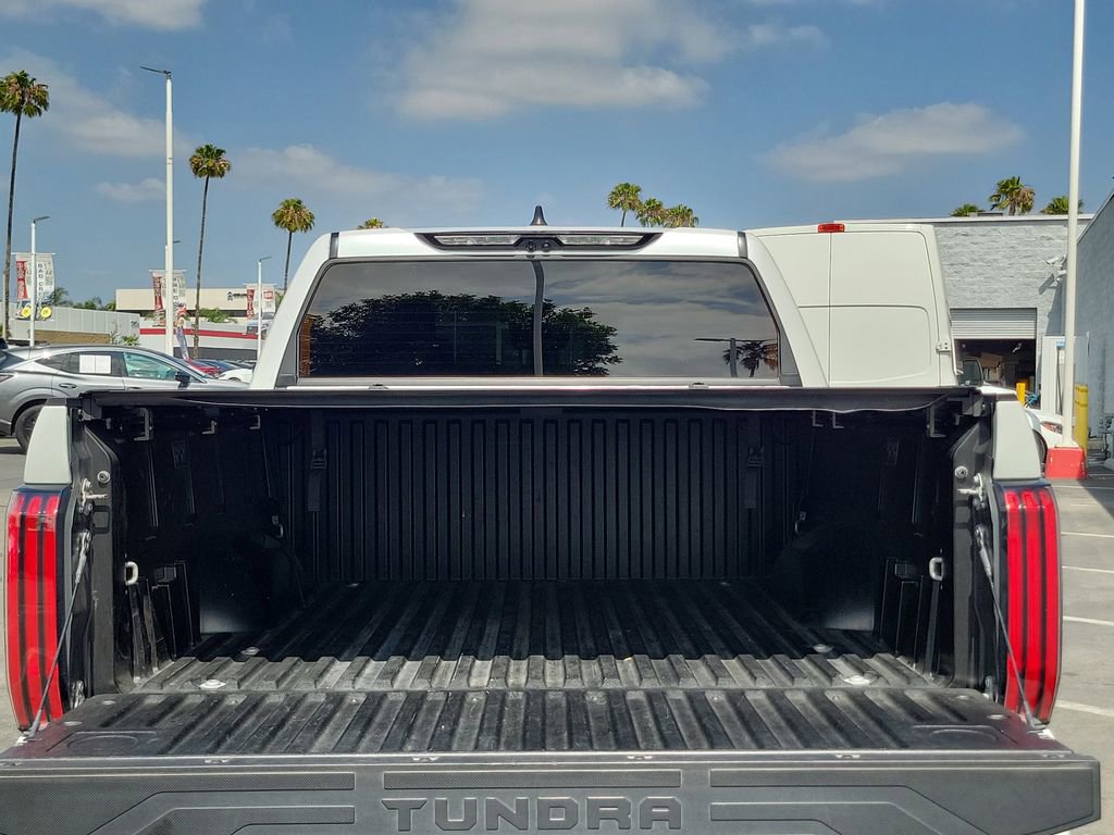 Used 2024 Toyota Tundra Platinum AWD/4WD image 25