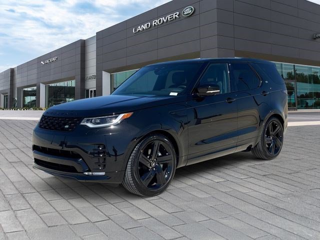 Certified 2025 Land Rover Discovery Dynamic SE AWD/4WD image 1