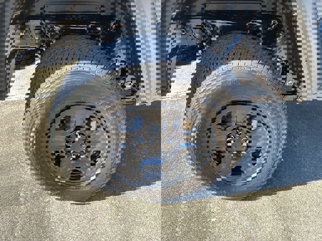 New 2026 Jeep Gladiator Sport image 9