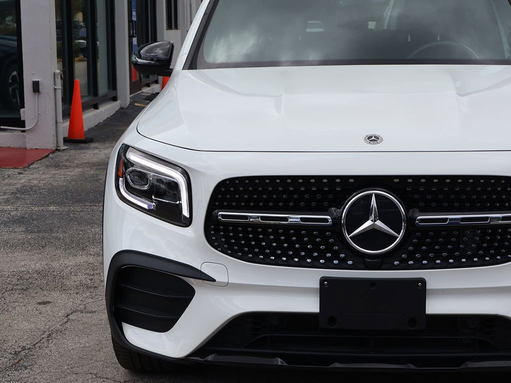 Used 2023 Mercedes-Benz GLB 250 image 12